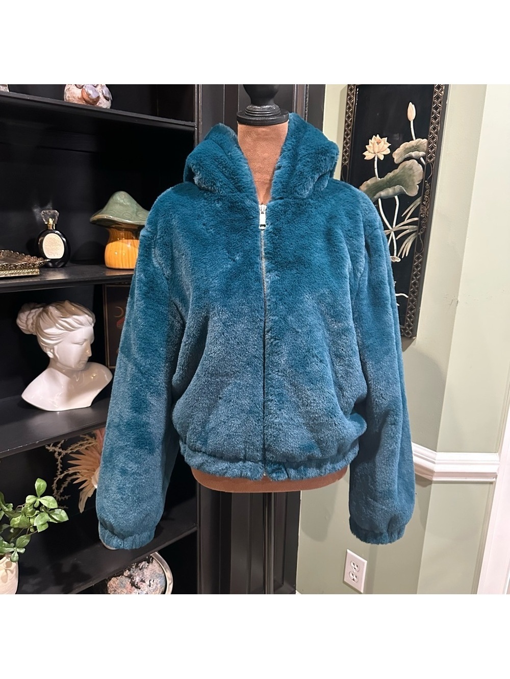 Bagatelle NYC Dark Teal Faux Fur Hooded Jacket – Size XS (Oversized Fit)